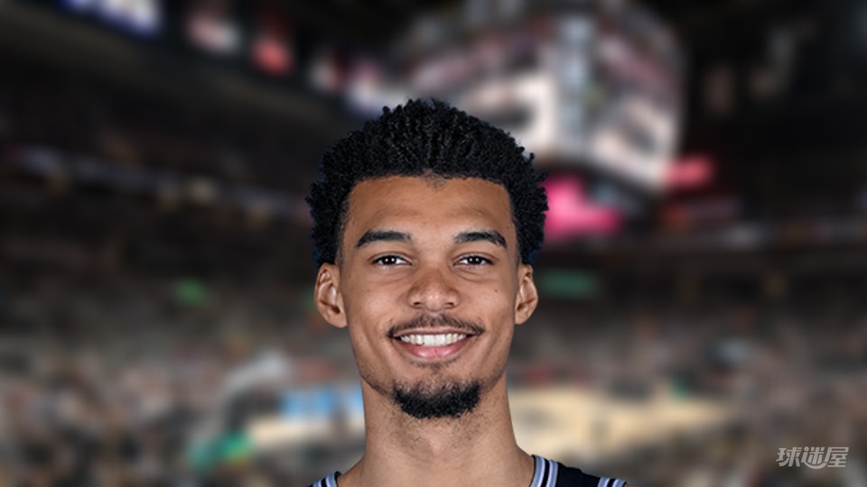 NBA每日篮板王:维克托·文班亚马17篮板(2026年05月13日)